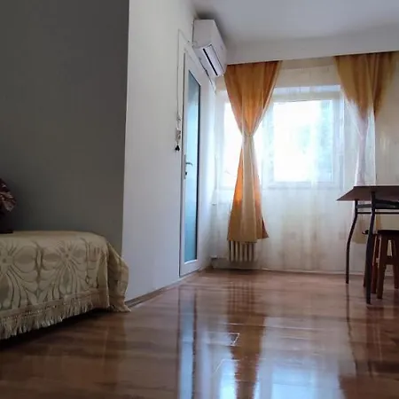 Apartment Garsoniera Regim Hotelier *